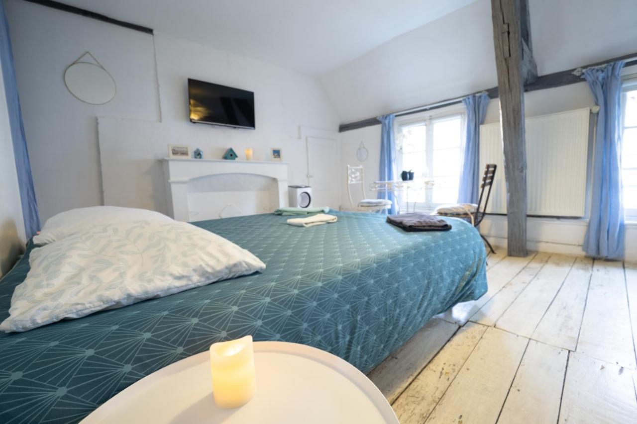 Les Cieux De La Cathedrale - Calme - Jardin - Wifi Apartment Троа Екстериор снимка