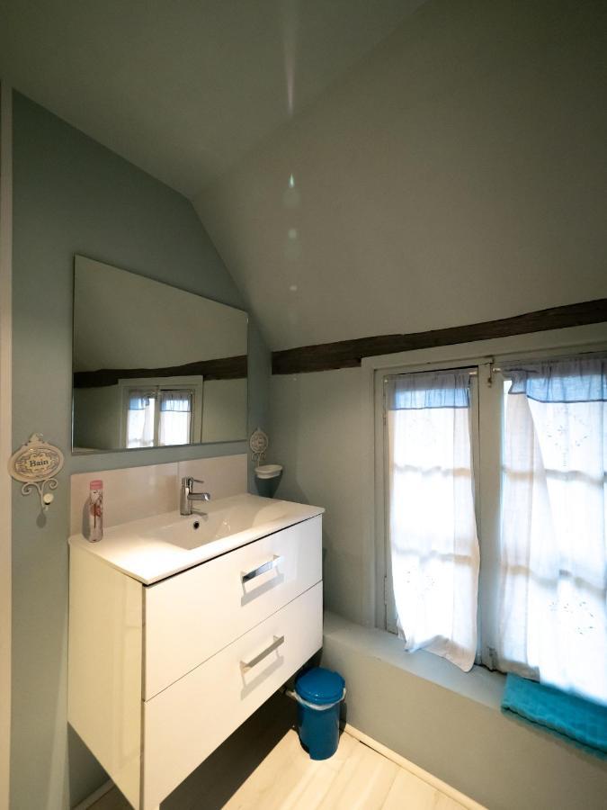 Les Cieux De La Cathedrale - Calme - Jardin - Wifi Apartment Троа Екстериор снимка